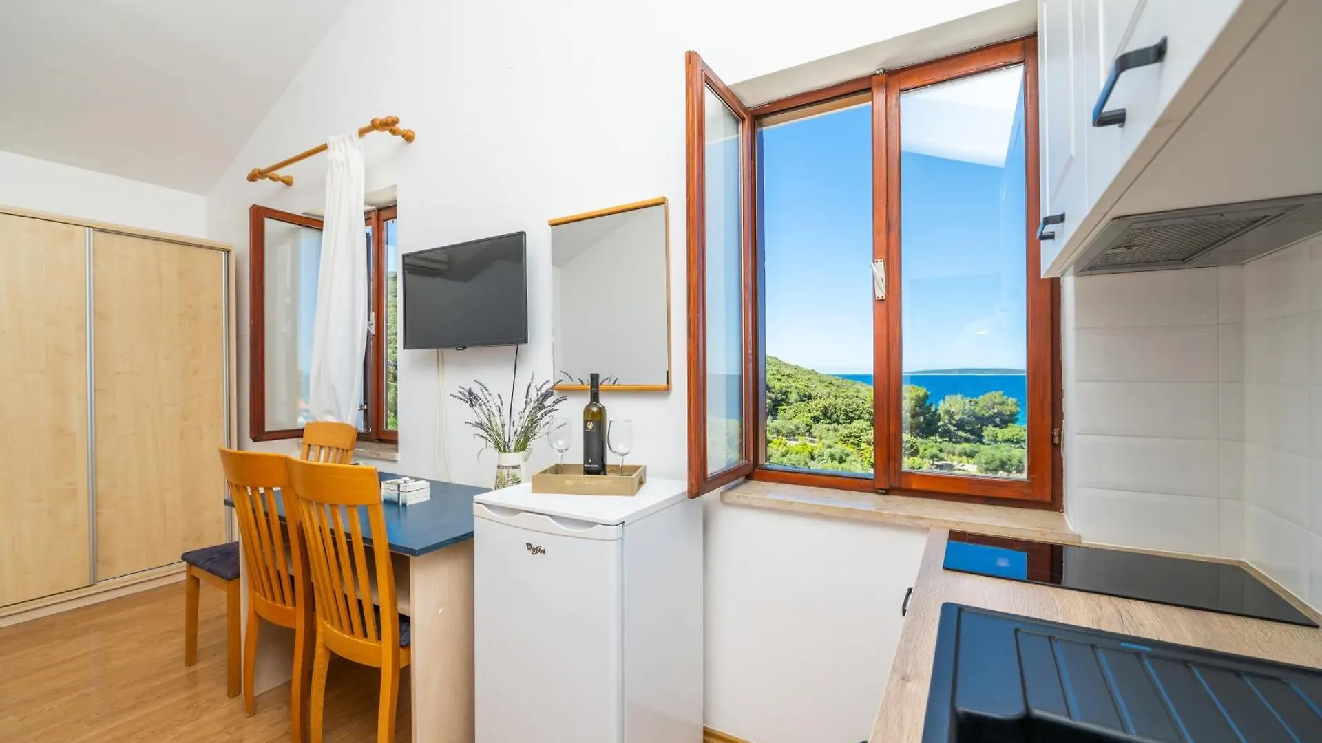 Sobe I Apartman Mareta Miholascica Pensión