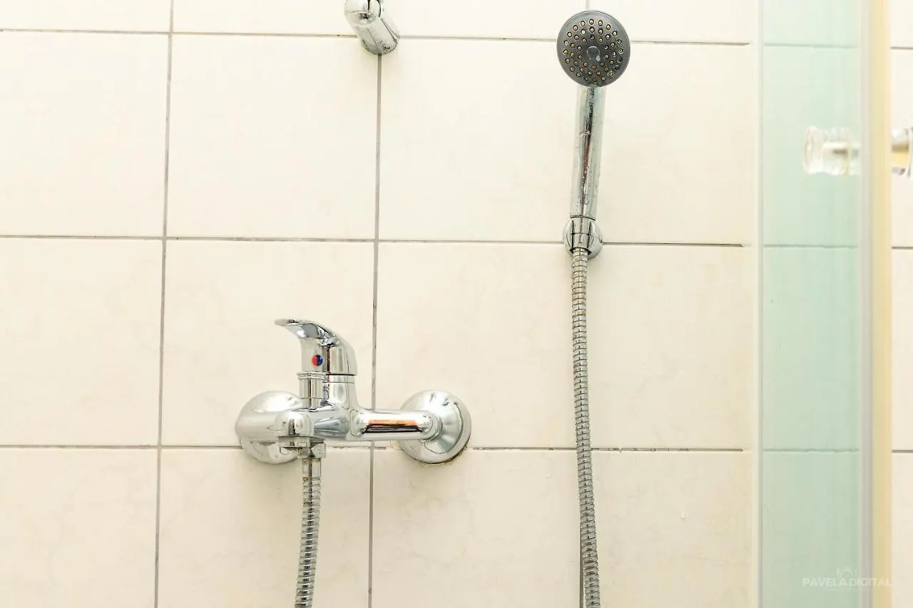 Sobe I Apartman Mareta Miholascica Guest house