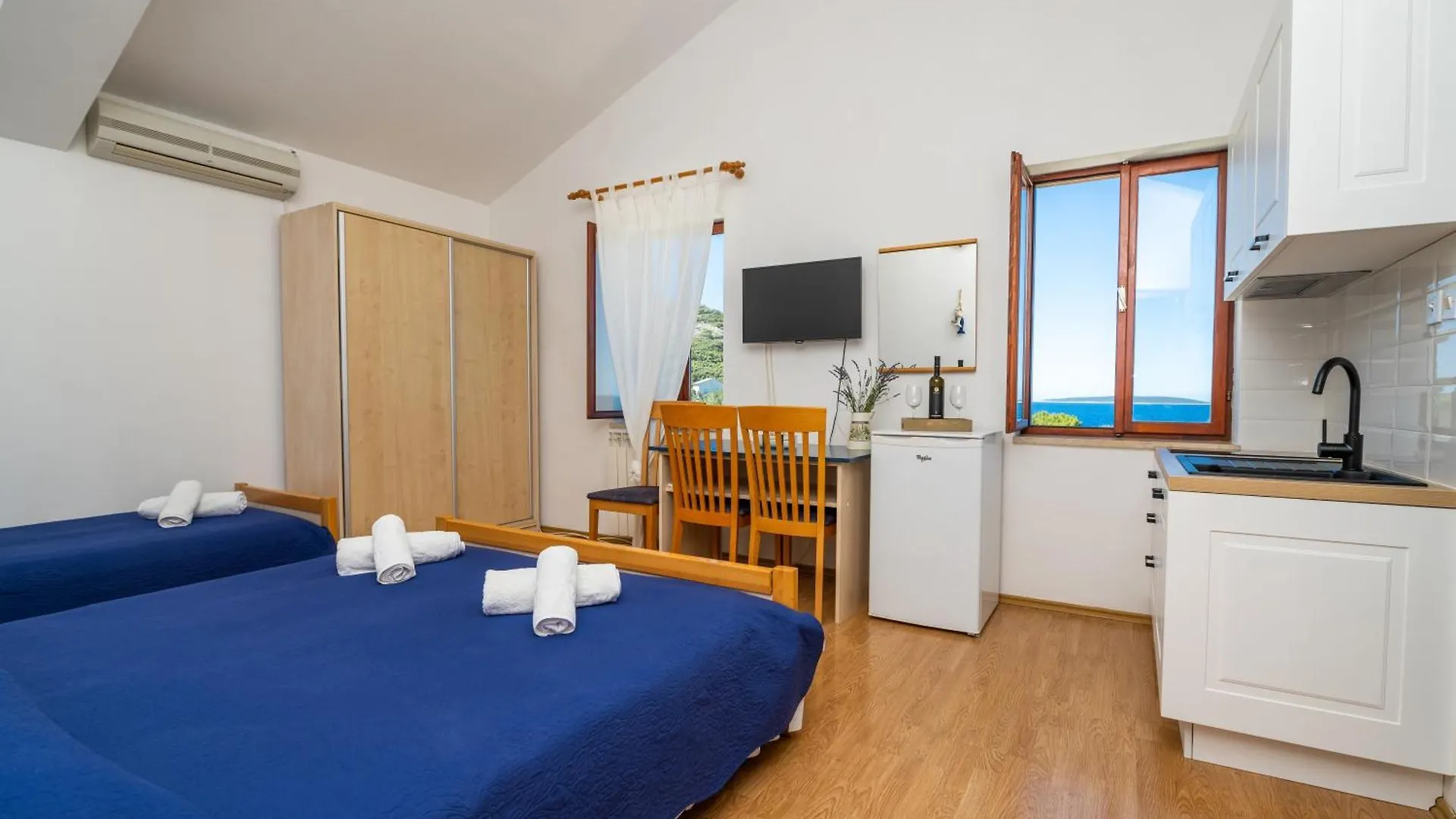Guest house Sobe I Apartman Mareta Miholascica Croatia