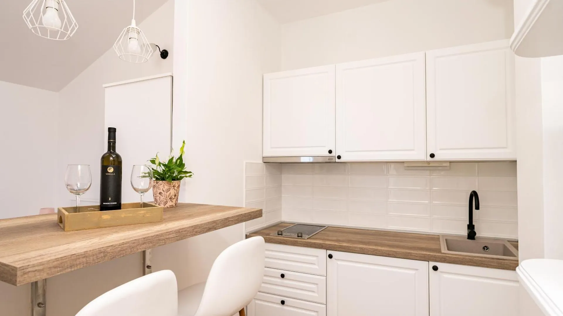 Sobe I Apartman Mareta Miholascica 0*,  Croatia